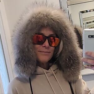 Real Fox Fur & Genuine Soft Leather Hood